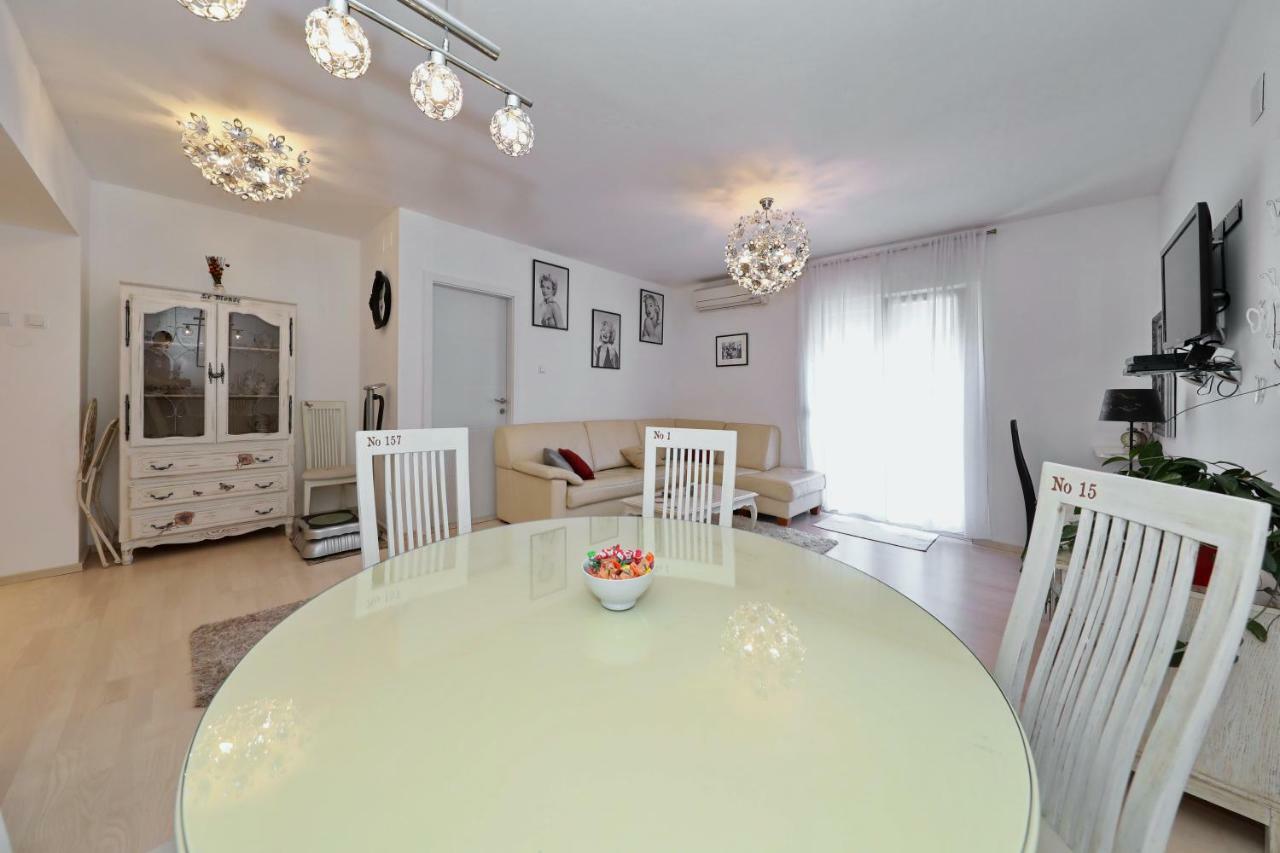 Luxury Apartman Rita, Center 扎达尔 外观 照片
